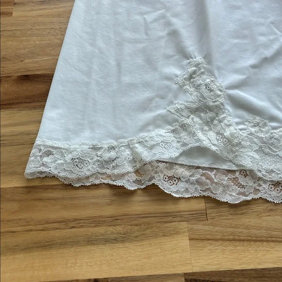 Vintage Balletcore Lace Whimsical Satin Slip - Picture 4 of 7
